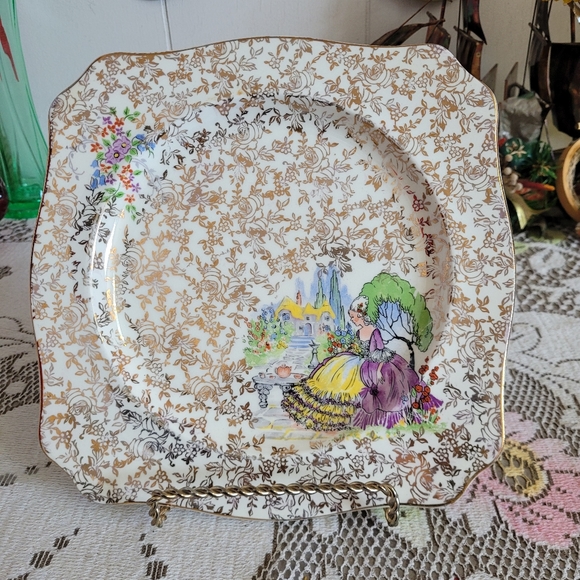 Vintage Crinoline Lady Gold Chinz Scalloped Edge Square Plate England - Picture 3 of 12